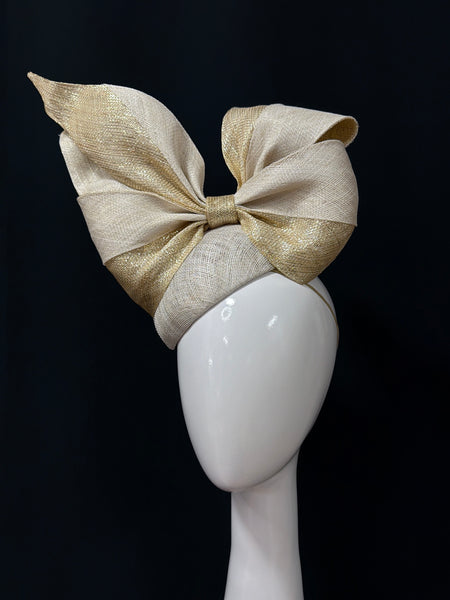 Gold Bow Pillbox