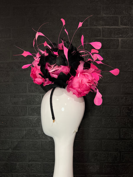 Sculpted Saucer with Floral Trim